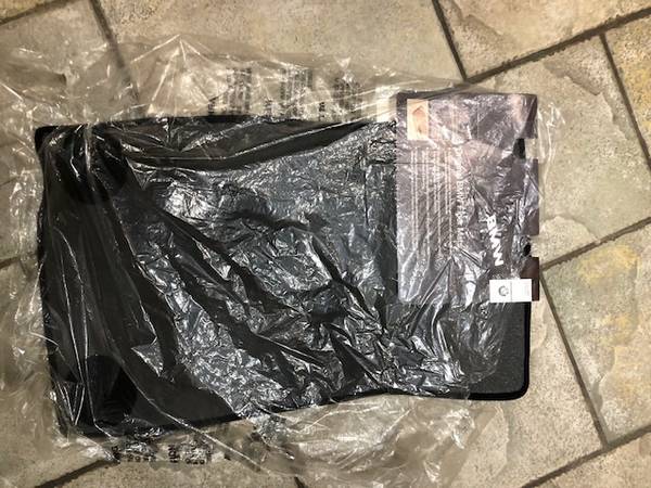 BMW Z4 floor Mat-Passenger side 1