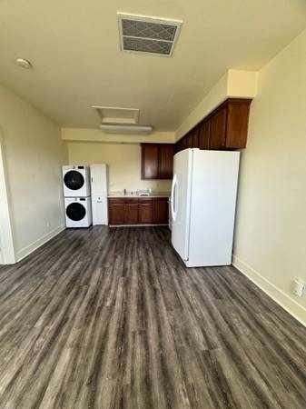 $1,650 / 1br - 429ft2 - Unidad de suegra de 1 dormitorio (Suroeste de Santa Rosa)63813686844675123