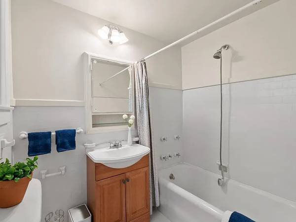 $8,500 / 5br - 5 bd / 5 ba home just minutes from downtown Redwood City (Redwood)63785452373251124