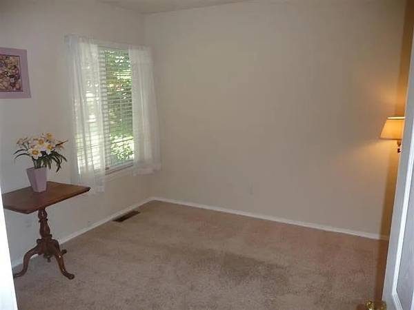 $1,833 / 3br - 1429ft2 - 1429sqft 3x2 Home w/ W/D Hookups, Fenced B-Yard & Storage Shed (West Richland '||" Walk To Parks, Shopping & Hwy 224)63686579299843123