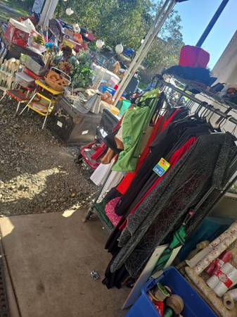Yard sale photo