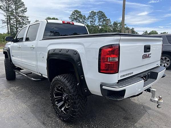 2017 GMC Sierra 1500 SLE - $31995.0063620067992577124