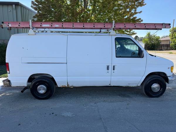 1997 Ford E-250 - Photo 6