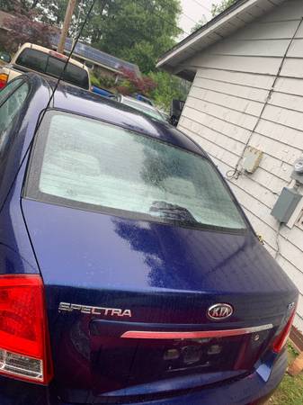 2009 Kia Spectra for sale! - $1,50063618139844993123