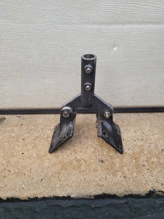 Weather vane bracket 1