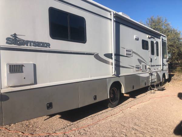 Winnebago sightseer class A 1