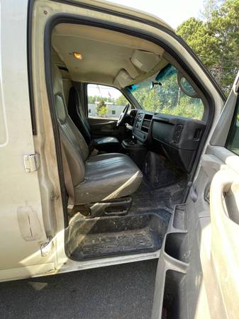 2008 Chevrolet 2500 - Photo 9