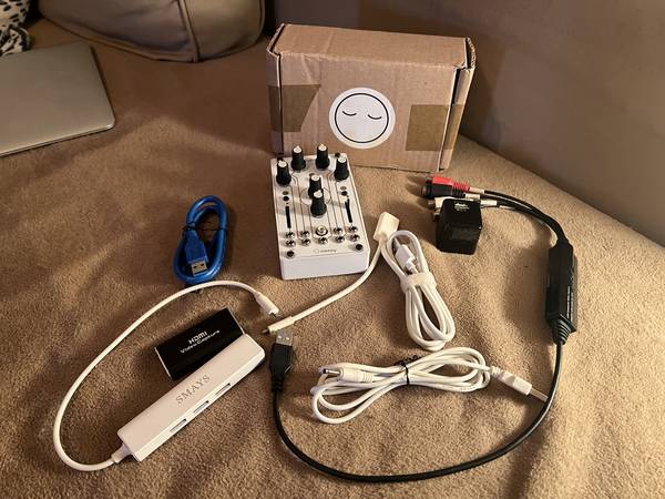 Sleepy Circuits Hypno Video Synthesizer w/ Extras Eurorack - photo