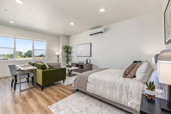 $1,510 / 1br - 518ft2 - Stylish Studio in Amazing 55+ Community. Lease Today!64003313199491120