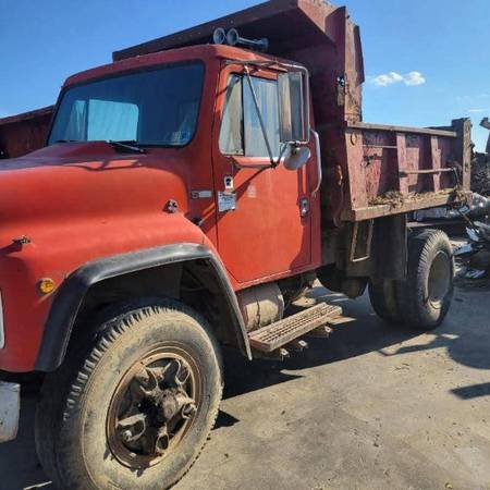 International Dump Truck 1