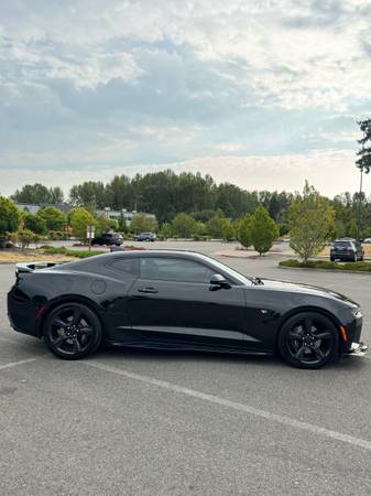 16’ Camaro 2SS Manual Mint* - $26,800 (Seattle)63474472471681123
