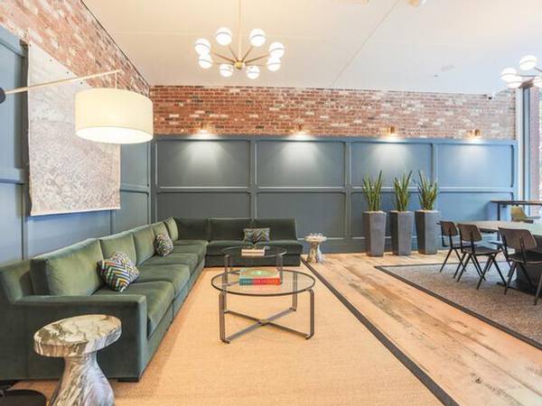 $1,295 / 418ft2 - ¡Un lugar, muchas cosas! La alegría de vivir en el 230 Ash. ¡Llama ahora! (Downtown Portland)63841707023747124