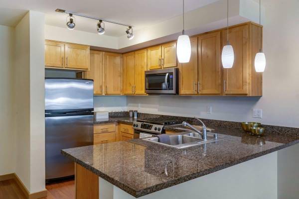 Upgrades throughout, 2 blocks from Lake Washington, Dishwasher 1