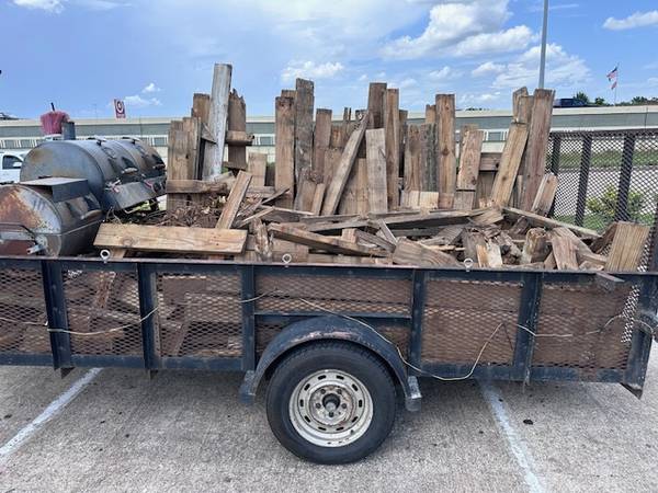 Eliminación de desechos / Transporte / Recogida y entrega: Llame hoy (Houston y áreas circundantes)63859313405185122