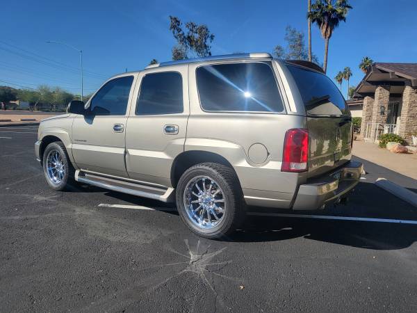 2003 Cadillac Escalade in Showroom Like Condition-73K Original Miles 1