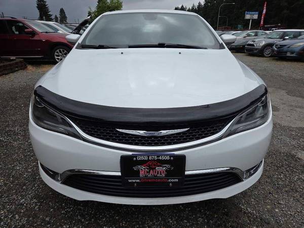 2016 Chrysler 200 Limited 4 puertas Sedán - $10,999 (+ MC Auto)63477239234819123