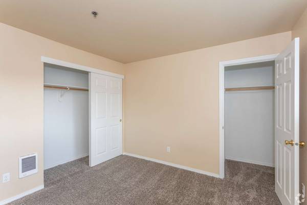 $1,777 / 2br - 1100ft2 - All the comforts of home - at a great low price! 2 bed, 1 bath! (Beaverton - Beaverton)64038883041666120