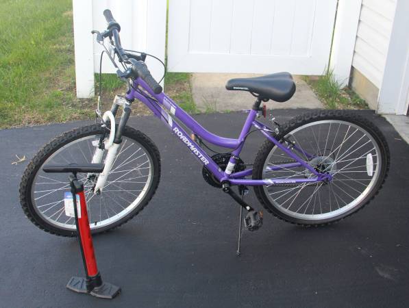 Roadmaster 24" Granite Peak Girls Mountain Bike, Purple 1