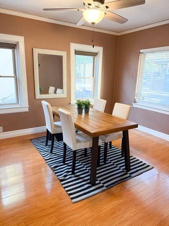 $600 2br - Outstanding Room in Bushwick with lots of natural light (Bushwick)63689826951683124