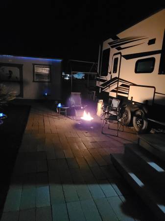 $149,900 Welcome to your ideal foothills retreat (Yuma)64214142281347123