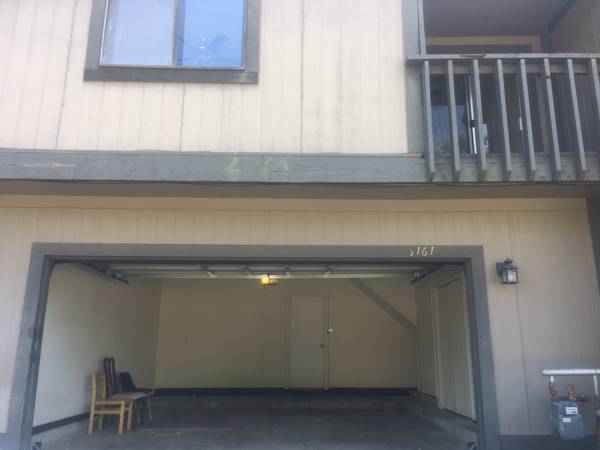 $1,500 / 2br - 1500ft2 - Senior Friendly Across Street Southern Hills Country Club 🏆 ⭐️⭐️⭐ (Southern Hills)63982133740290121