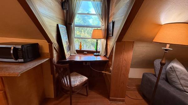 $3,000 / 1br - 750ft2 - Casa de una habitación en Felton (Felton)64030486240769124