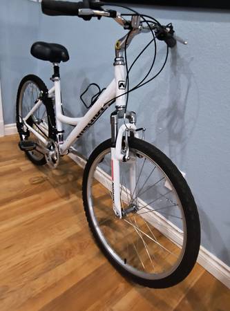 nishiki bike tamarack