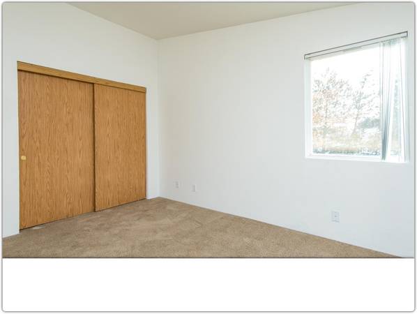 $1,421 / 2br - 792ft2 - All the comforts of home - at a great low price! 2 bed, 1 bath! (Gresham - North Central)63914854675075120