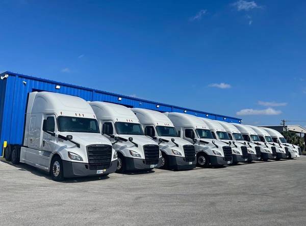 FEDEX GROUND CDL-A DRIVERS – $6K SIGN ON BONUS - WEEKLY HOME TIME! 1