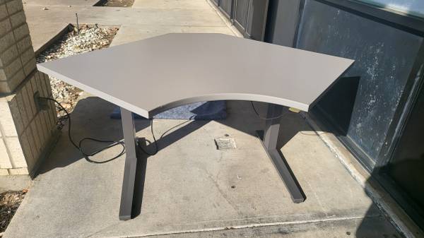 Sit Stand Table 1