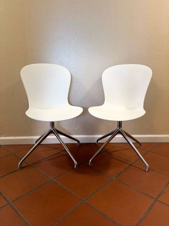 ⚪️ Boconcept Adelaide Swivel Function Chairs🌪️ 1