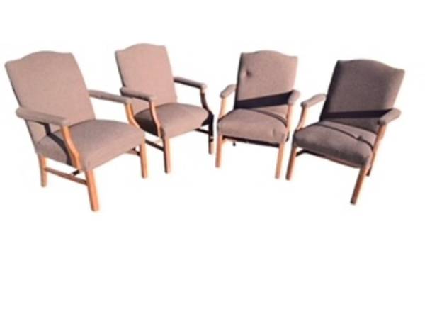 4 Nice office chairs-$0 delivery 1