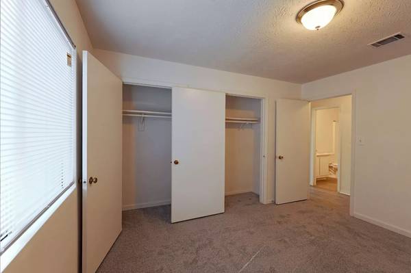 $1,129 / 2br - 1093ft2 - You're going to love our affordable 2 BR / 2 BA! Check us out! (Stone Mountain)63964125819138123
