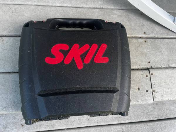 Skil battery drill 1