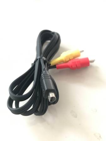 RCA to Mini-DIN Cable 1