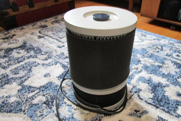 Air Purifier-Tristar -REDUCED! 1
