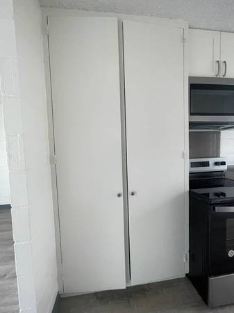 $2,040 / 2br - 650ft2 - Two Bedroom In Waipahu - Renovated MUST SEE (94-111 Pupunohe St, Waipahu, HI)63939534055811122