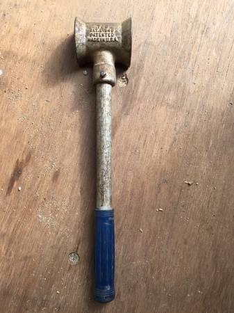 Thomas and Betts Cable Bender 1