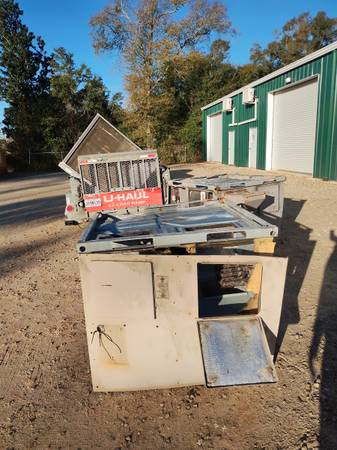 CGC Buying Salvaged, Change-outs, Old A/C Units 1