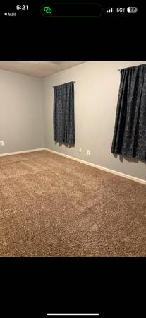 $500 / 4br - Room Available (Marietta)63964124107523122