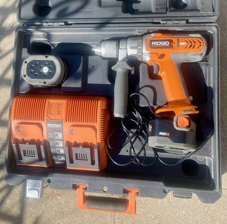 Rigid 1/2" 12v Cordless Drill w/ Case & Dual Battery Charger 1