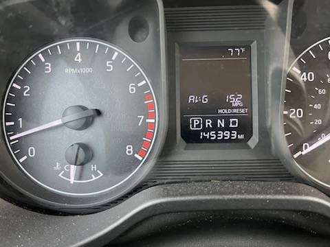 2017 Nissan Titan v8 5.9 encendido por botón 143K AC 2wd Bluetooth - $12,500 (Jacksonville, Florida)63470247559041124