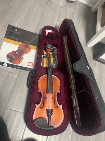 Brand new beginners violin 1/4 1