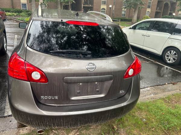 2010 Nissan Rogue (Bad transmission) - $1,000 (Springfield)63439830897025124