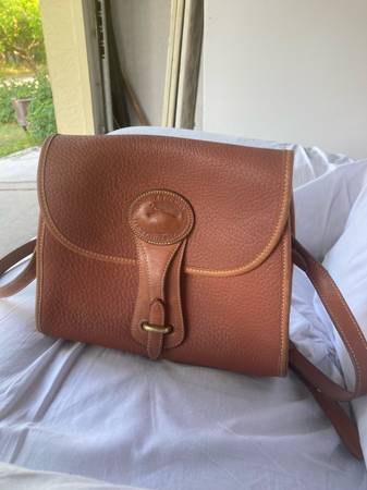 Original Vintage Dooney & Bourke All Weather Leather Purse 1