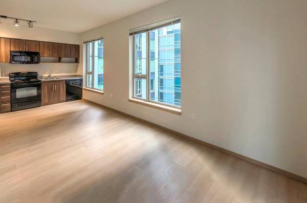 $1,787 / 319ft2 - Spacious Open Floor Plans, Pet Friendly, A Must See (We are locate in SLU w/ In walking distance to Amazon)63874306617219123