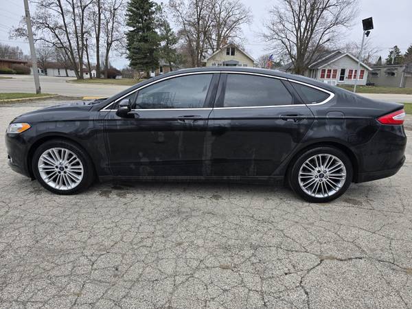 2015 FORD FUSION - $5,999 (ZION ILLINOIS)63619080604801123