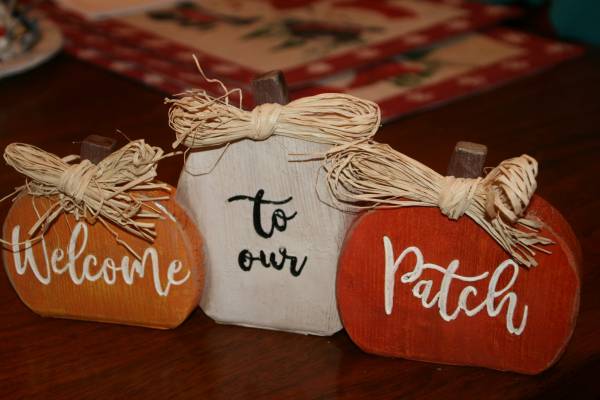 PUMPKINS PATCH WOOD 1