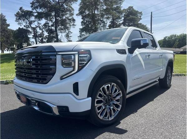 2023 GMC Sierra 1500 Crew Cab 4x4 4WD Denali Ultimate Pickup 4D 5 3/4 - $59,995 (Auto City Yakima)63436933273857124