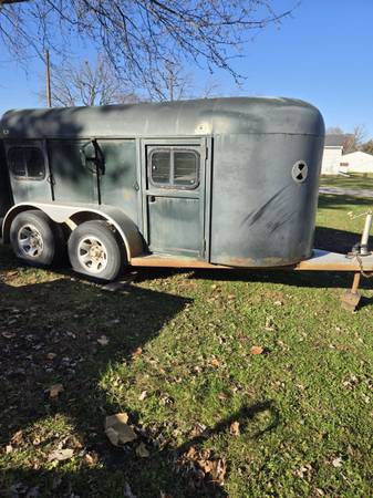 2000 calico mini livestock trailer 1